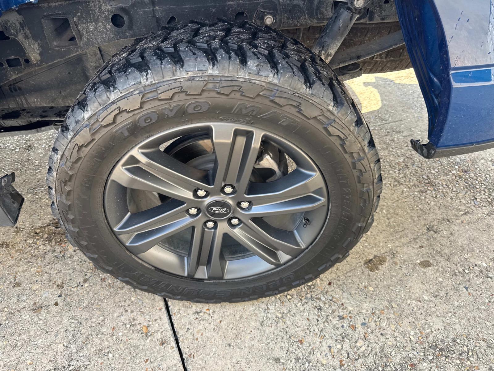 2023 Ford F-150 XLT photo 4