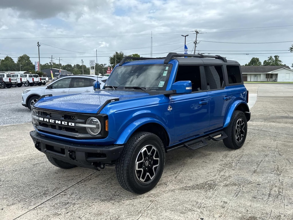 Used 2024 Ford Bronco Outer Banks 4x4 Sport Utility