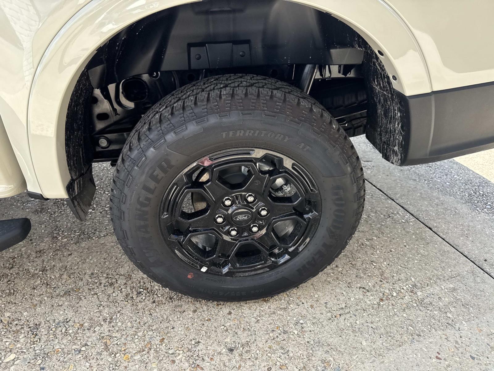 2025 Ford Ranger XLT photo 3