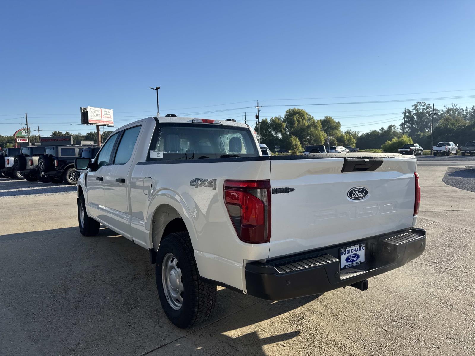 2025 Ford F-150 XL photo 2