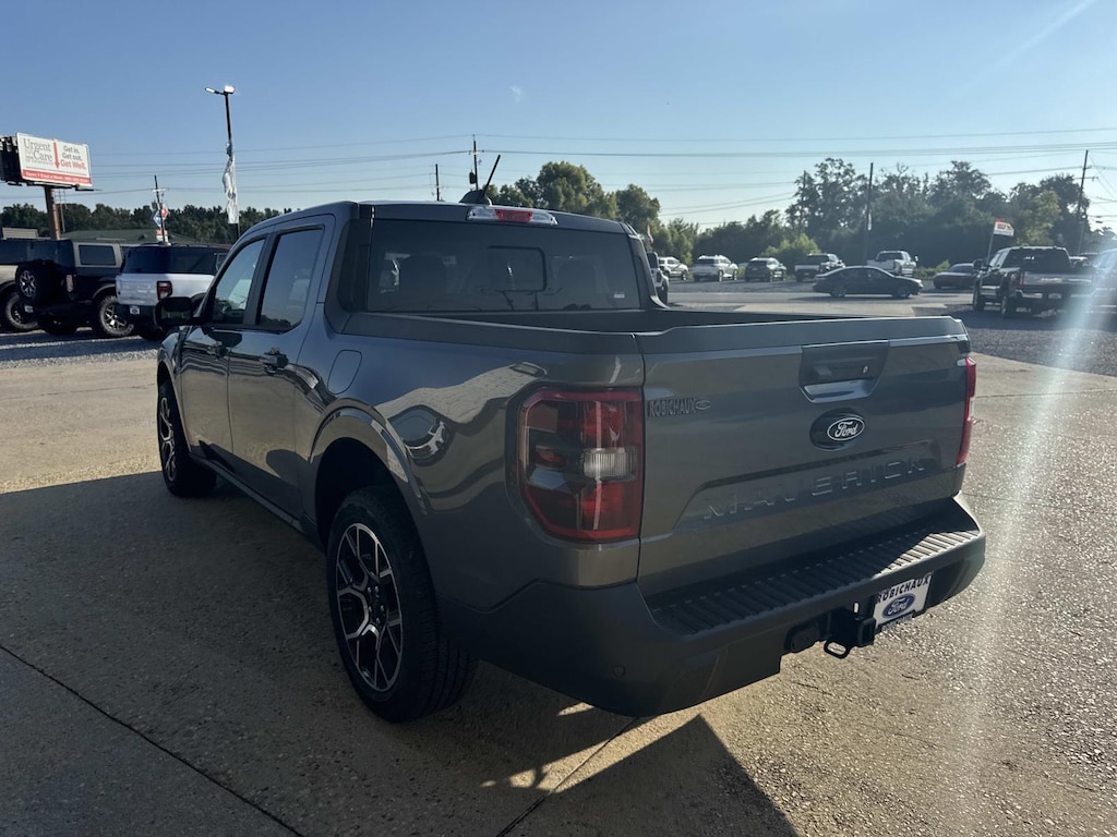 New 2025 Ford Maverick Lariat TRUCK