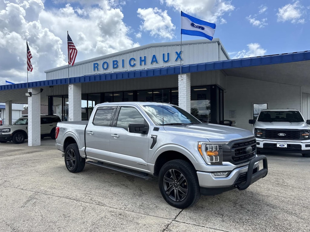 Used 2022 Ford F-150 XLT 4WD SuperCrew 5.5 Box Crew Cab Pickup