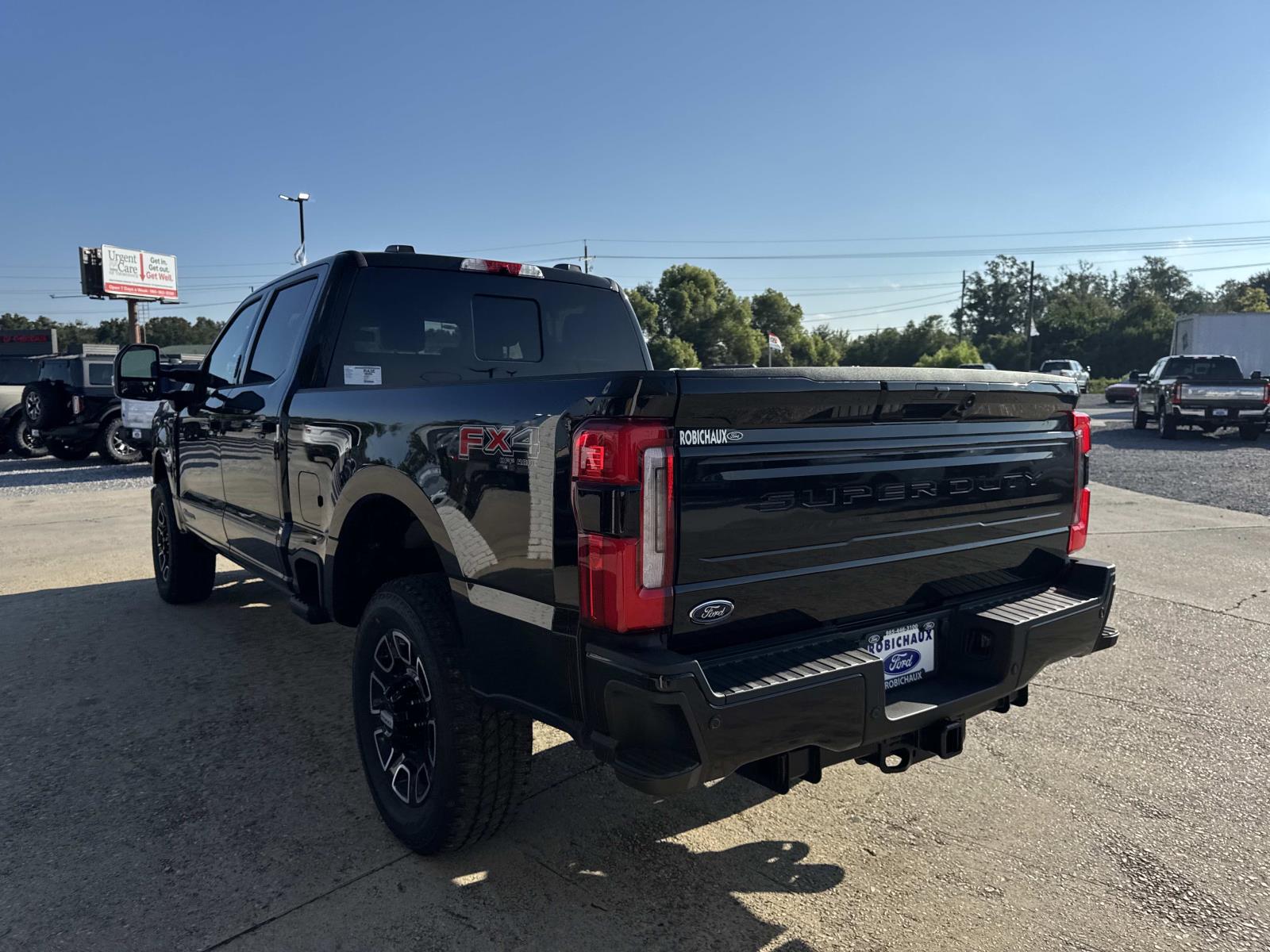 2026 Ford F-250 Platinum photo 3