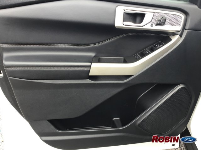 2023 Ford Explorer Limited - Photo 10