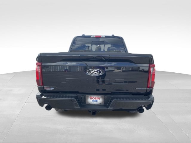 2026 Ford F-150 XLT - Photo 4