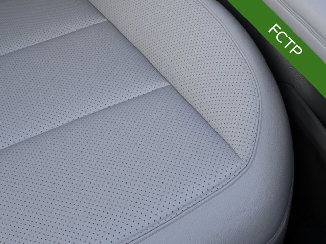 2026 Ford Explorer Platinum - Photo 16