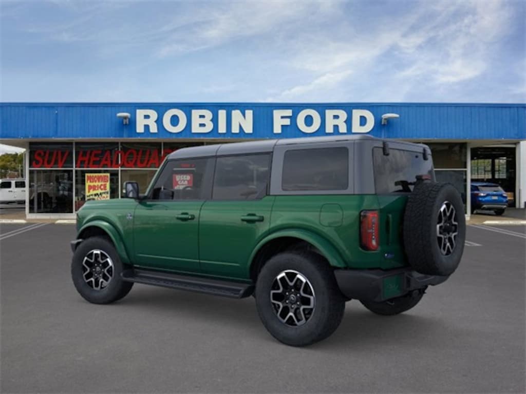 New 2025 Ford Bronco Outer Banks SUV