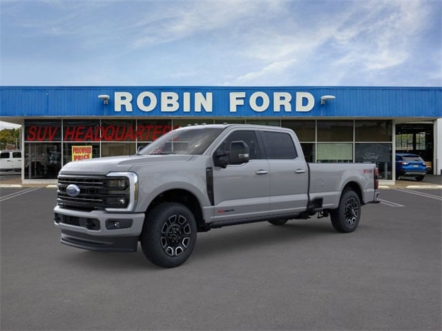 2025 Ford F-350 Super Duty Platinum's photo