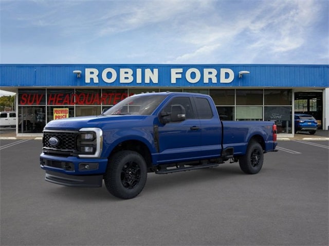 2026 Ford F-250 Super Duty XL's photo