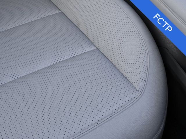2026 Ford Explorer Platinum - Photo 16