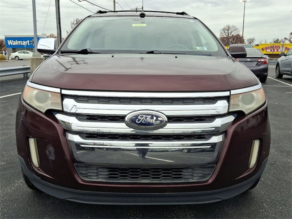 Used 2011 Ford Edge SEL SUV