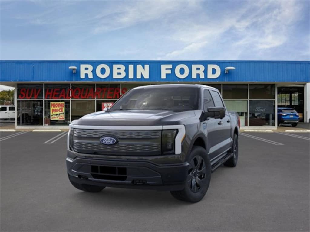 New 2025 Ford F-150 Lightning Lariat Truck