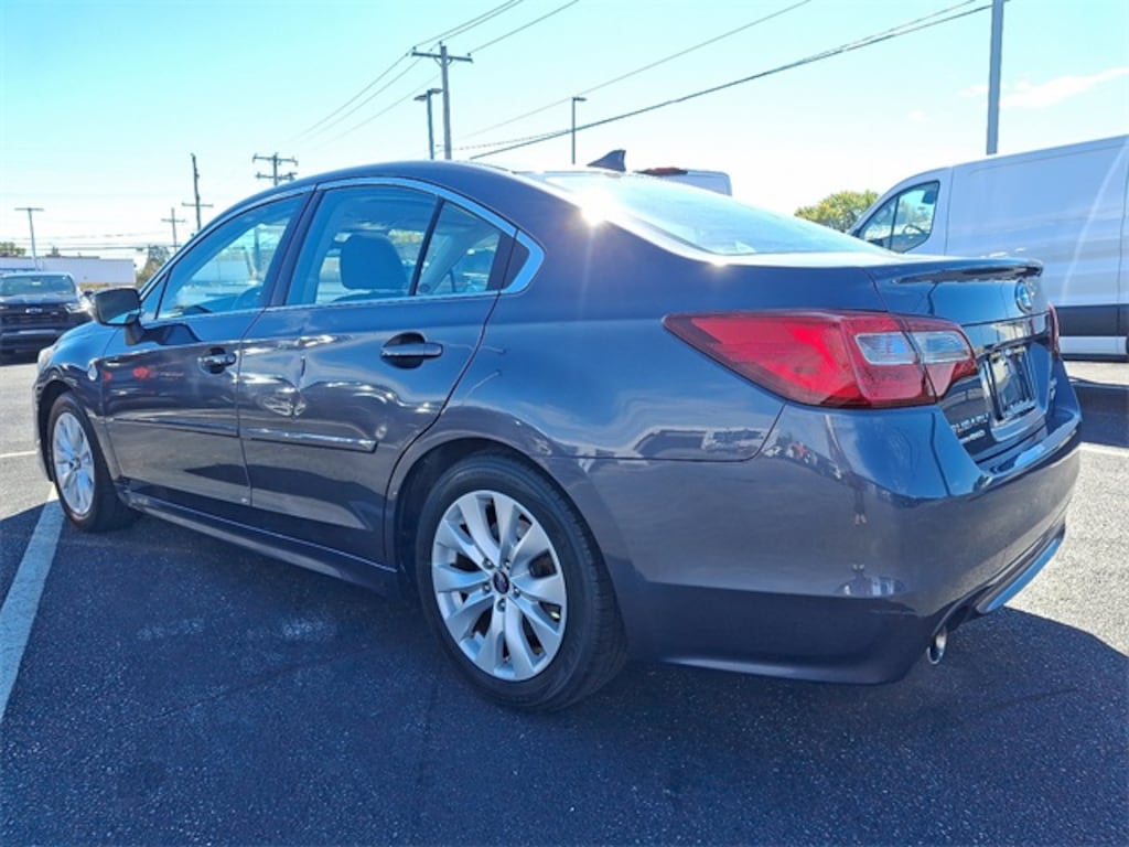 Used 2017 Subaru Legacy 2.5i Sedan