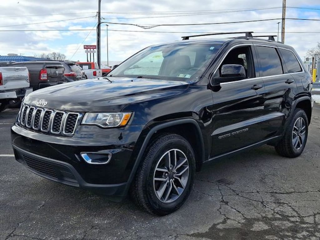 Used 2019 Jeep Grand Cherokee Laredo E SUV