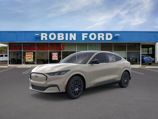 2025 Ford Mustang-Mach-e Premium's photo