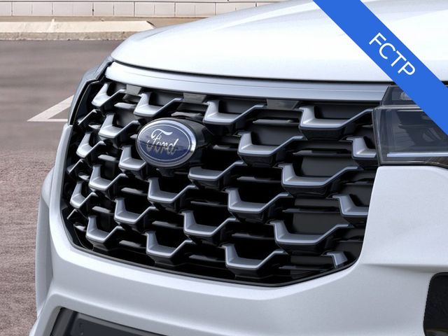 2026 Ford Explorer Platinum - Photo 17