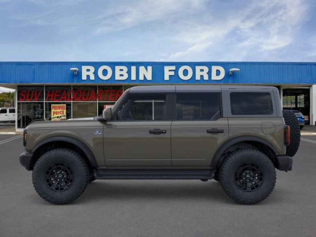 New 2026 Ford Bronco Outer Banks SUV