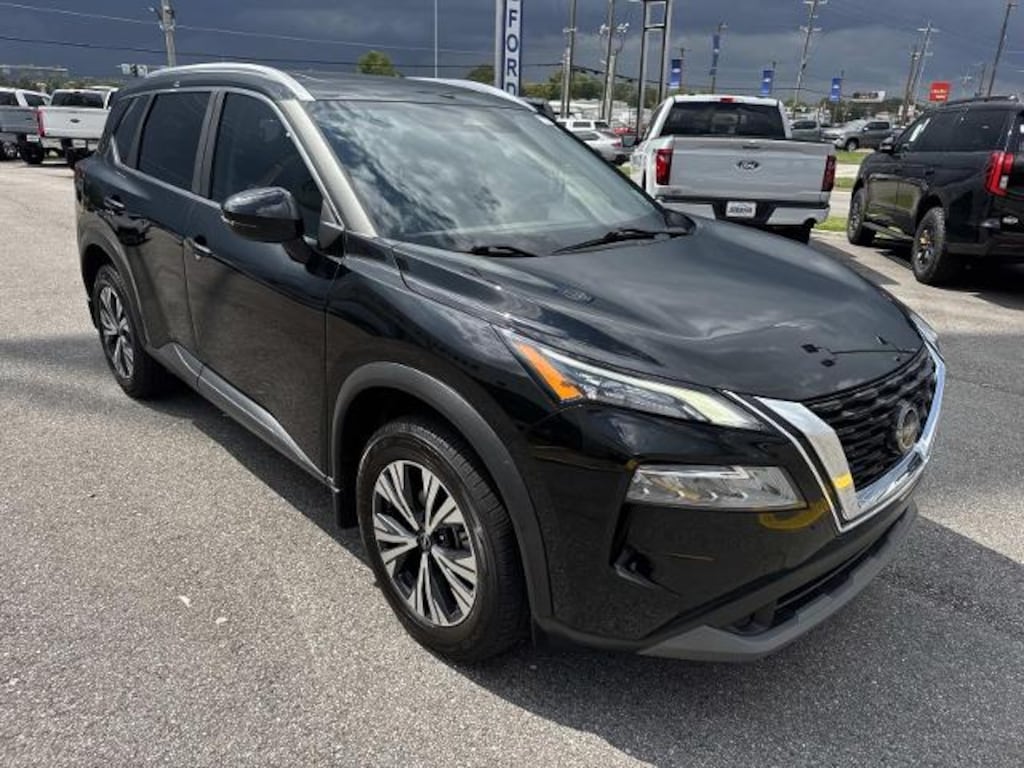 Used 2023 Nissan Rogue SV SUV