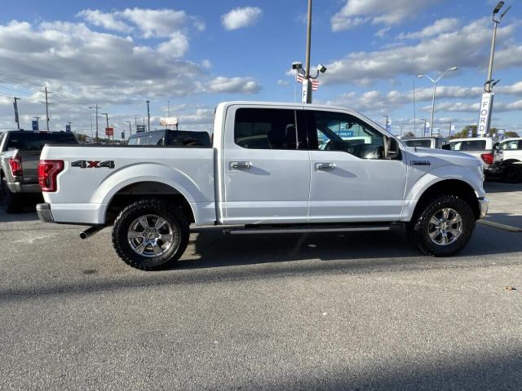 Used 2015 Ford F-150 XLT Crew Cab Short Bed Truck
