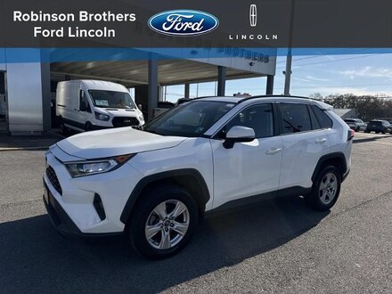 2019 Toyota RAV4 XLE SUV
