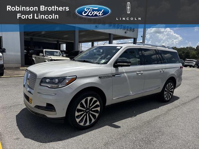 2023 Lincoln Navigator