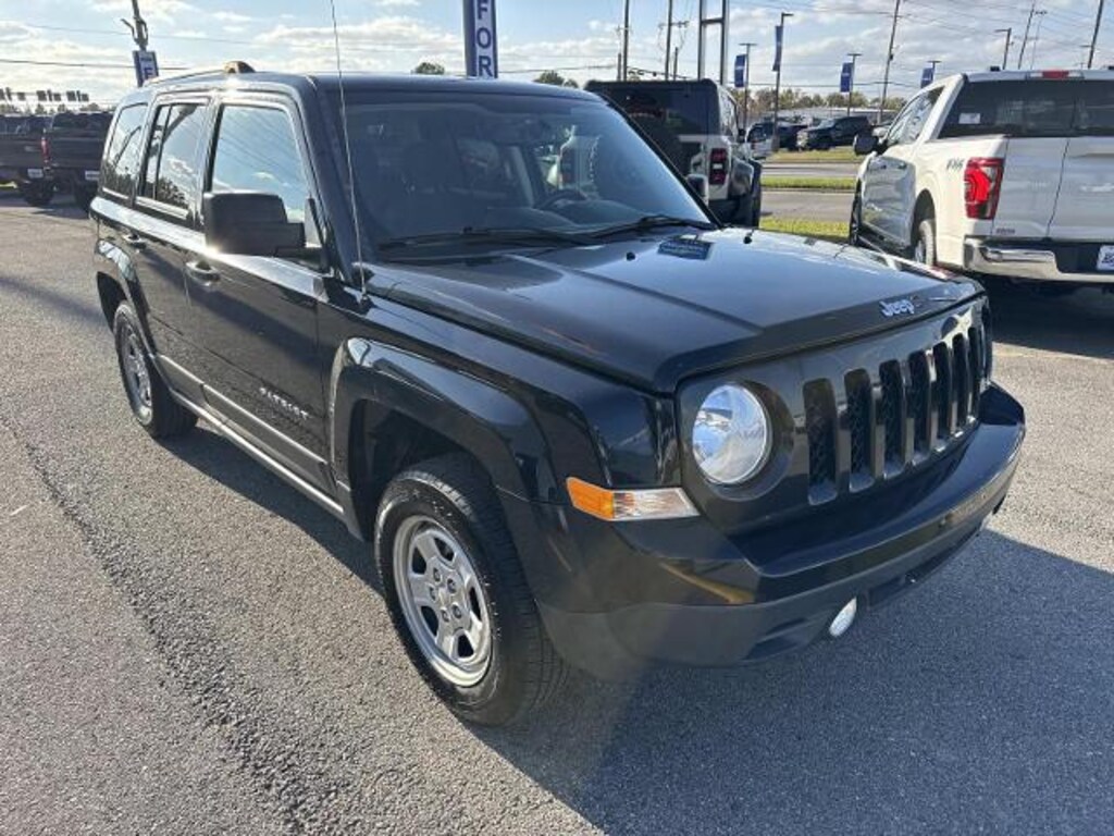 Used 2016 Jeep Patriot Sport SUV