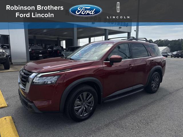 2022 Nissan Pathfinder
