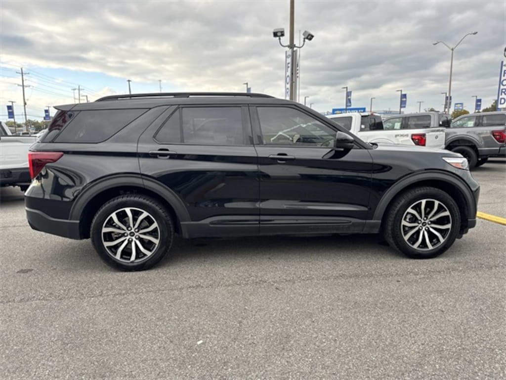Used 2022 Ford Explorer ST SUV