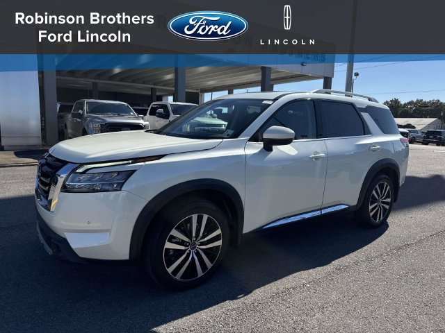 2024 Nissan Pathfinder