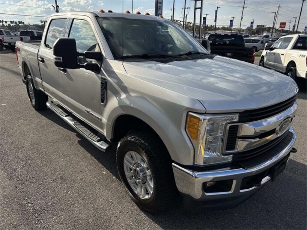 Used 2017 Ford F-250SD XLT Truck