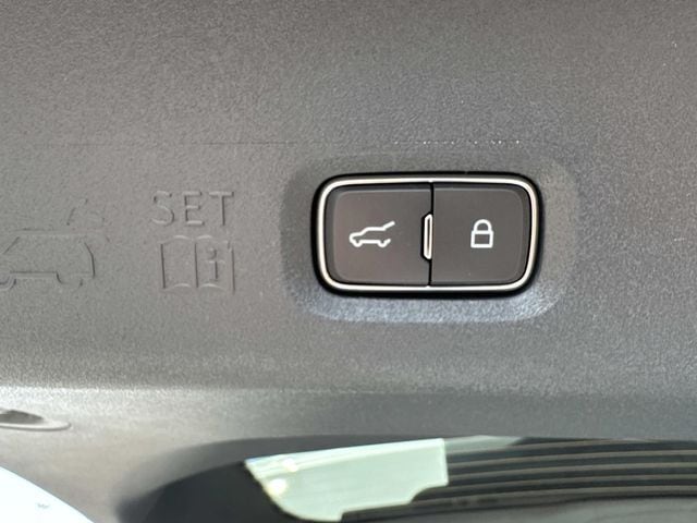 2026 Lincoln Navigator Reserve - Photo 14