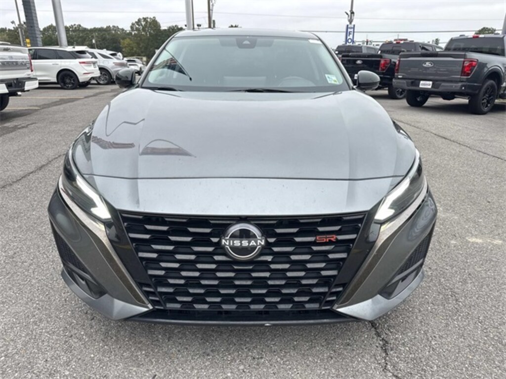 Certified 2023 Nissan Altima 2.0 SR Sedan