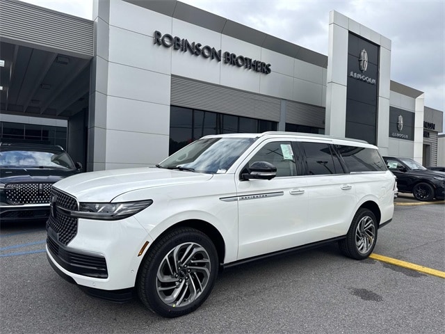 2025 Lincoln Navigator Reserve L's photo
