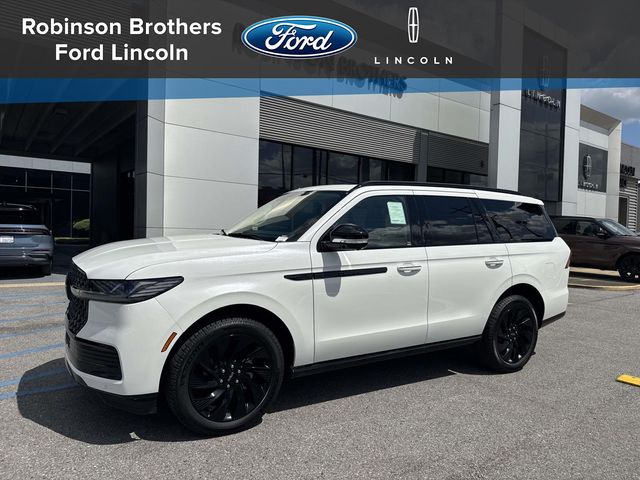 2027 Lincoln Navigator