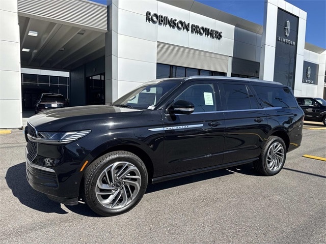 2025 Lincoln Navigator Reserve L's photo