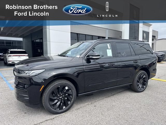 2026 Lincoln Navigator Reserve 4WD's photo