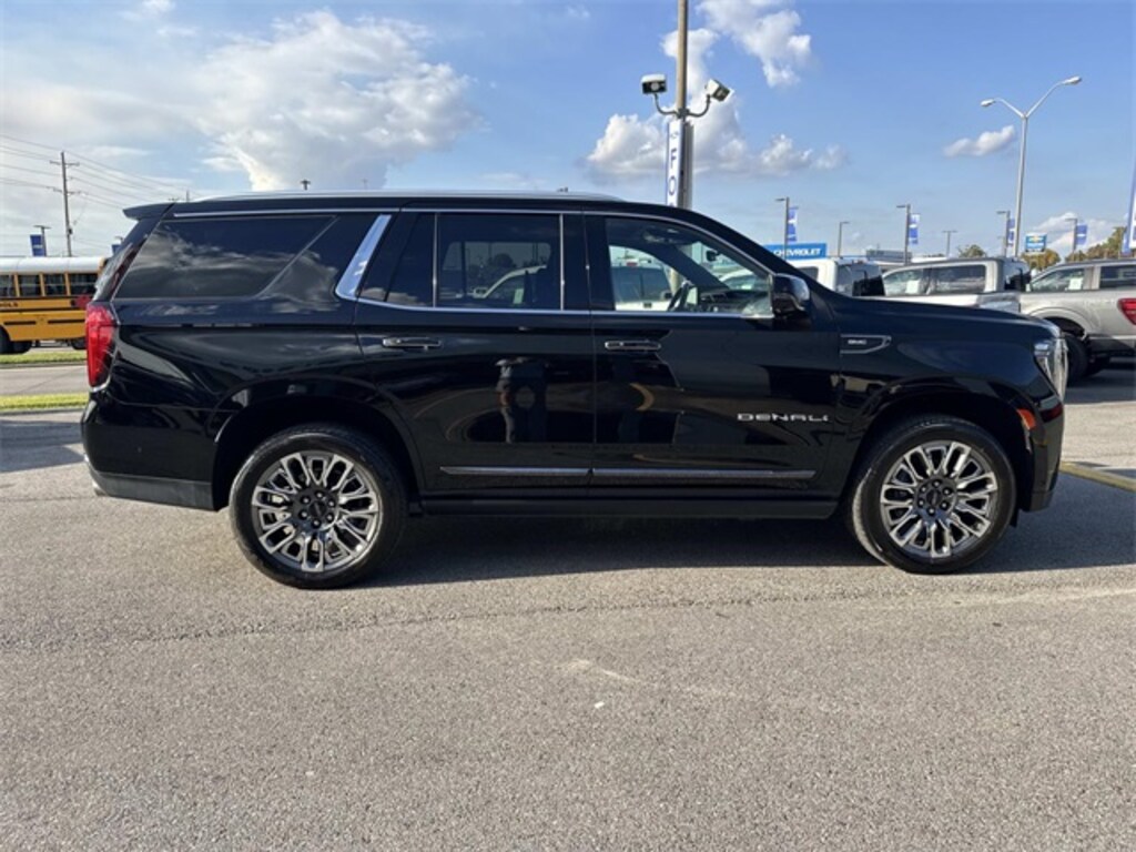 Used 2024 GMC Yukon Denali Ultimate SUV