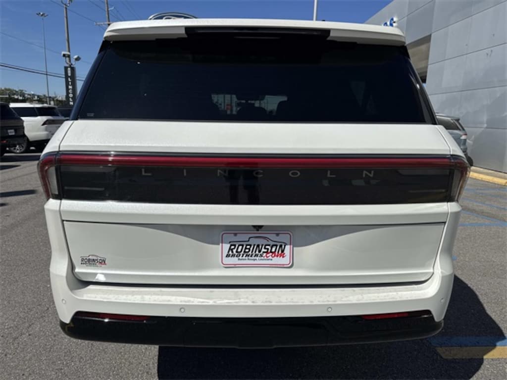 New 2025 Lincoln Navigator L Reserve SUV