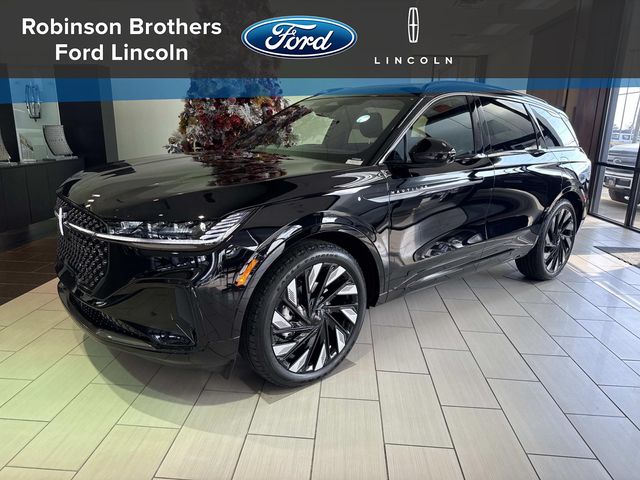 2026 Lincoln Nautilus Black Label AWD's photo