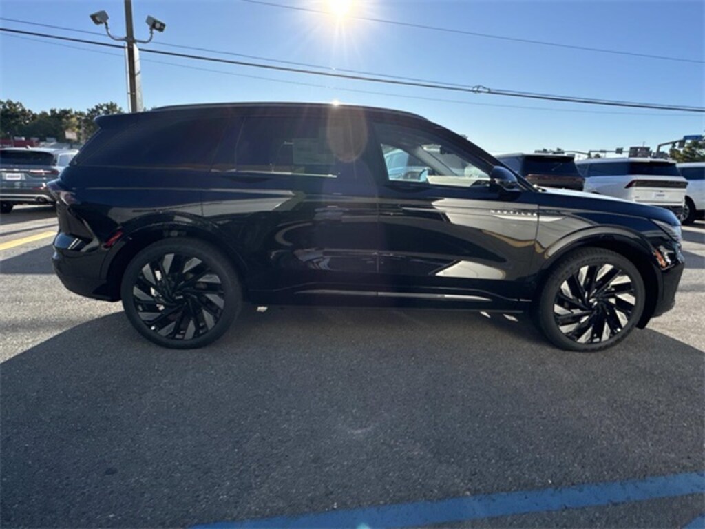 New 2026 Lincoln Nautilus Reserve SUV