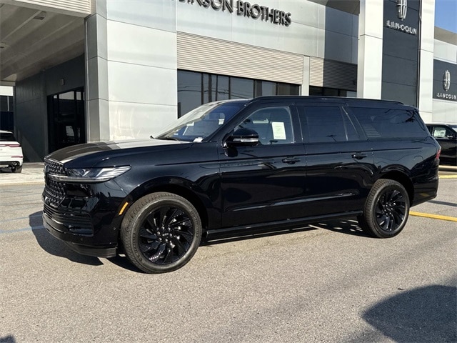 2025 Lincoln Navigator Reserve L's photo