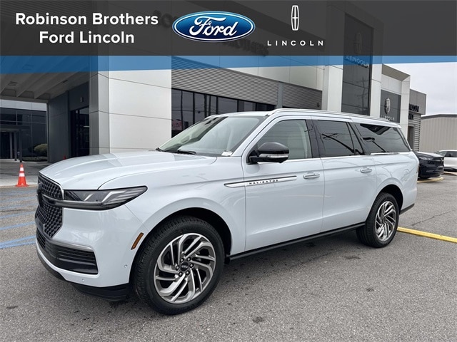 2025 Lincoln Navigator Reserve L's photo