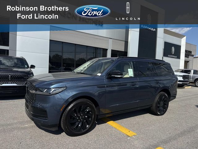 2027 Lincoln Navigator Reserve