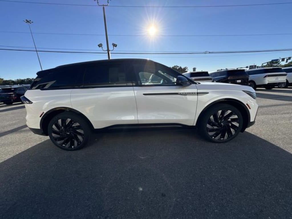 New 2026 Lincoln Nautilus Reserve SUV