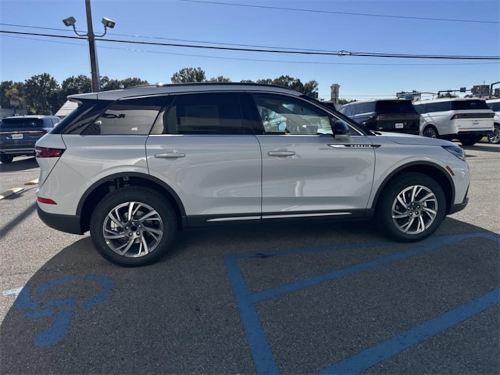 New 2026 Lincoln Corsair Premiere SUV