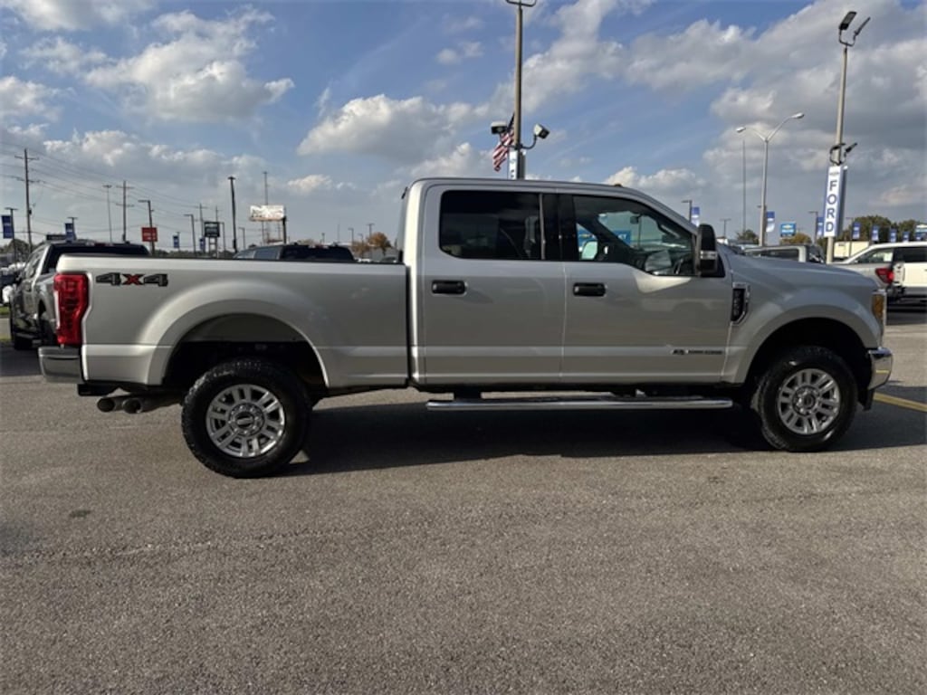 Used 2017 Ford F-250SD XLT Truck