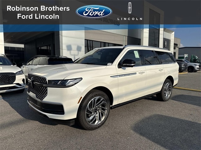 2025 Lincoln Navigator Reserve's photo