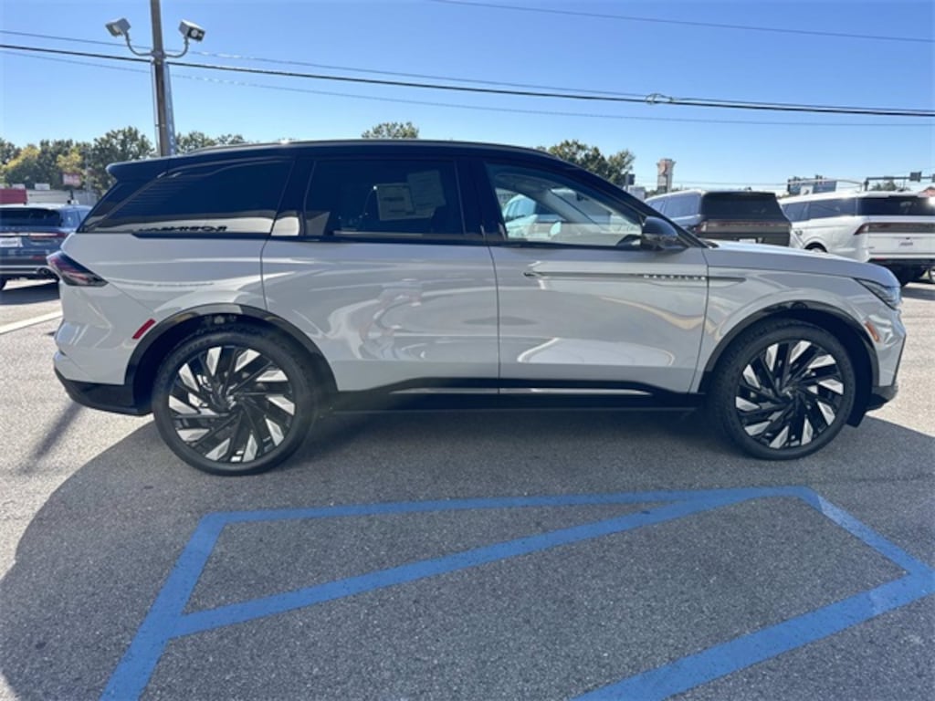 New 2026 Lincoln Nautilus Reserve SUV