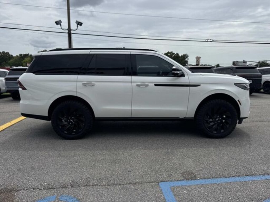 New 2026 Lincoln Navigator Reserve SUV