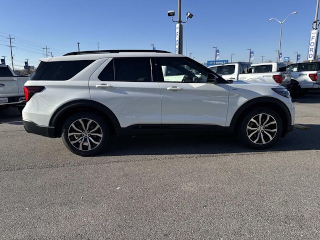 New 2026 Ford Explorer ST-Line SUV